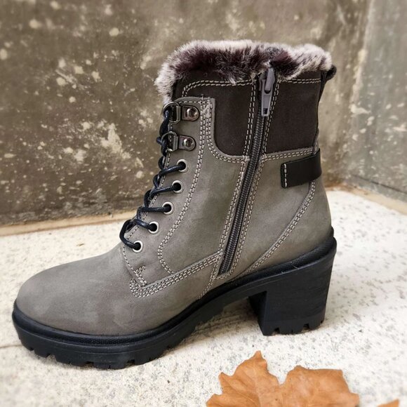 NEW ERIC MICHAEL Suede Waterproof Phyllis Heel Booties Dark Grey for women 364mn - Picture 1 of 8